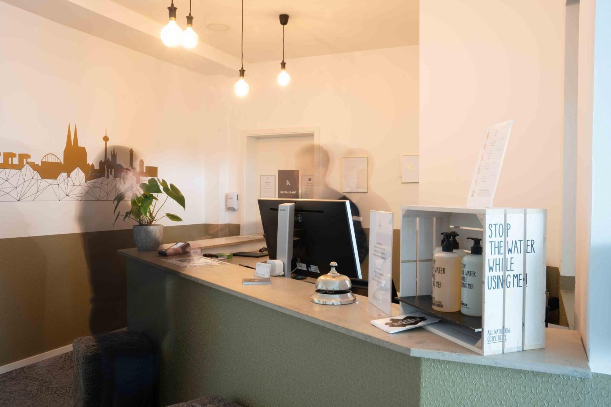 K-Apart Hotel & Boardinghouse Хюрт Экстерьер фото